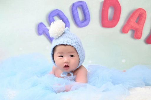 伊犁第三个月宝宝睡眠时间 伊犁第三个月宝宝睡眠时间